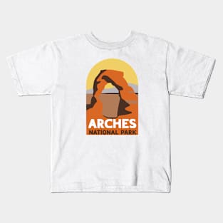 arches national park Kids T-Shirt